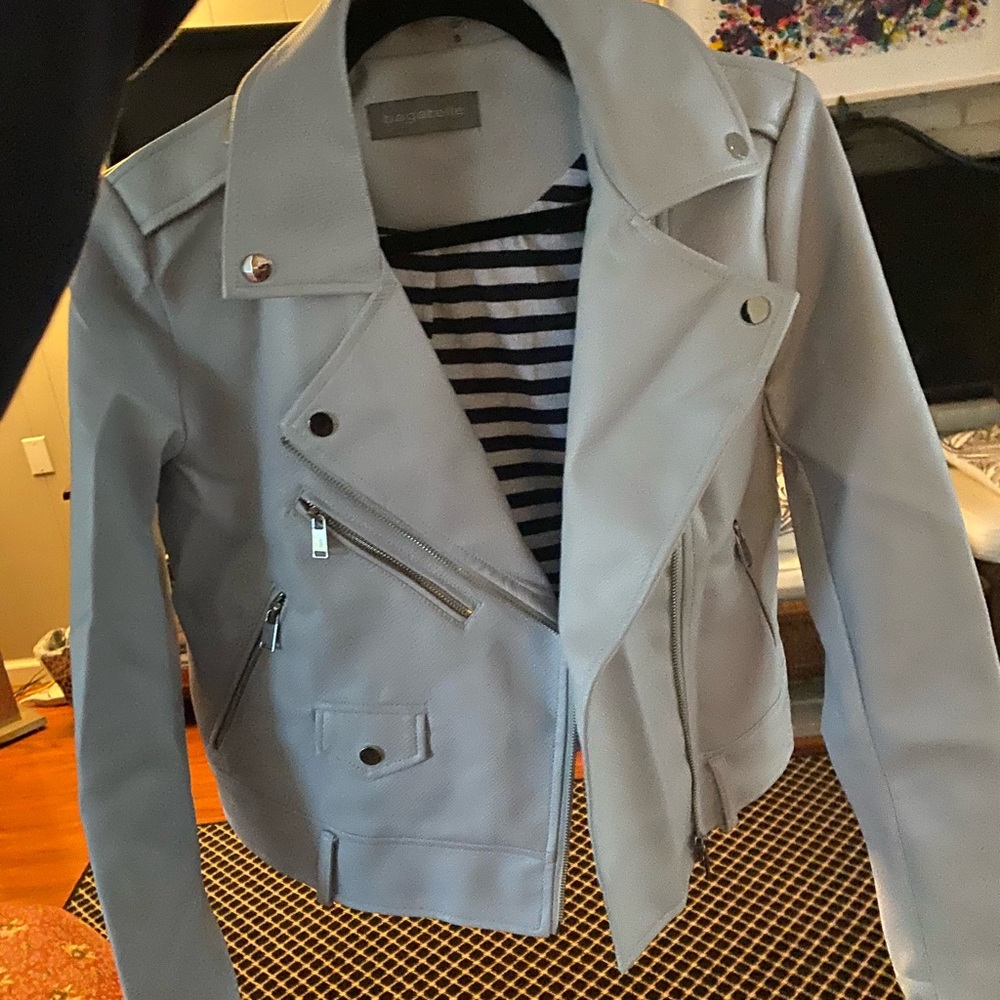 NEVER WORN Gray leather Bagatelle jacket